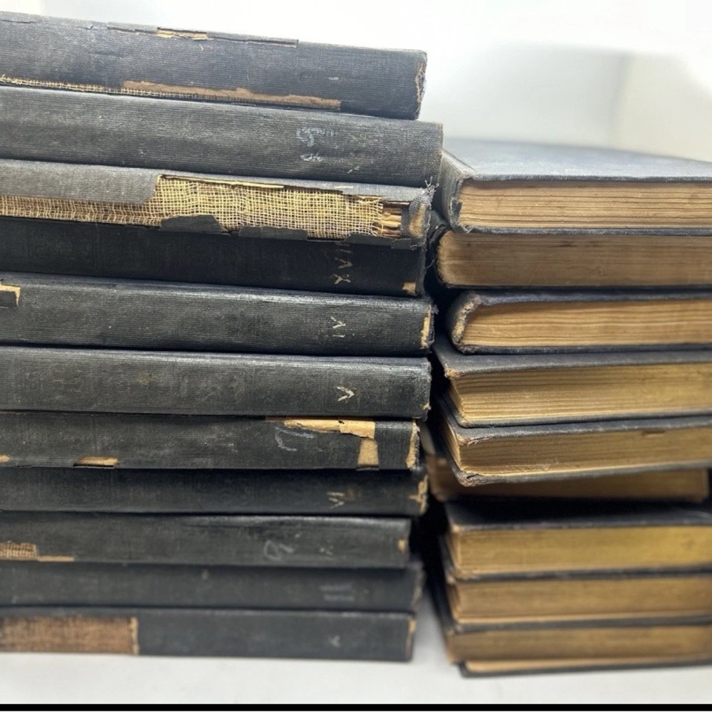 Vintage Poetry Book Collection - Black and Gold